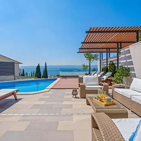 Luxury Bane, Heated Private Pool And Jacuzzi, Sandy 120m Far, 12 Pax Villa Duce