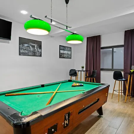 Luxury Bane, Heated Private Pool And Jacuzzi, Sandy 120m Far, 12 Pax Villa *